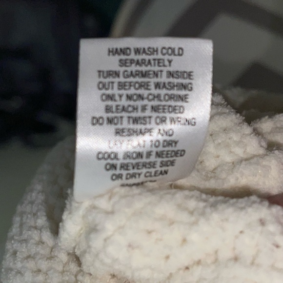 Women’s Philosophy winter white sweater loose turtleneck - Picture 9 of 11